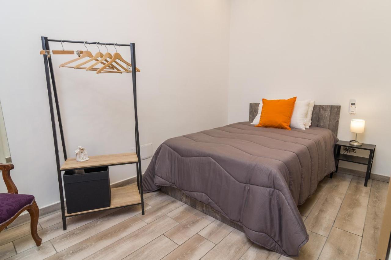 Giu Al Centro Bed & Breakfast Naples Luaran gambar